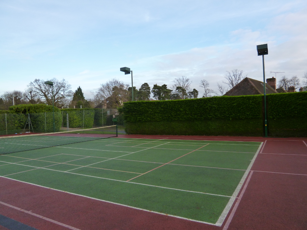 Dukes Wood Lawn Tennis Club