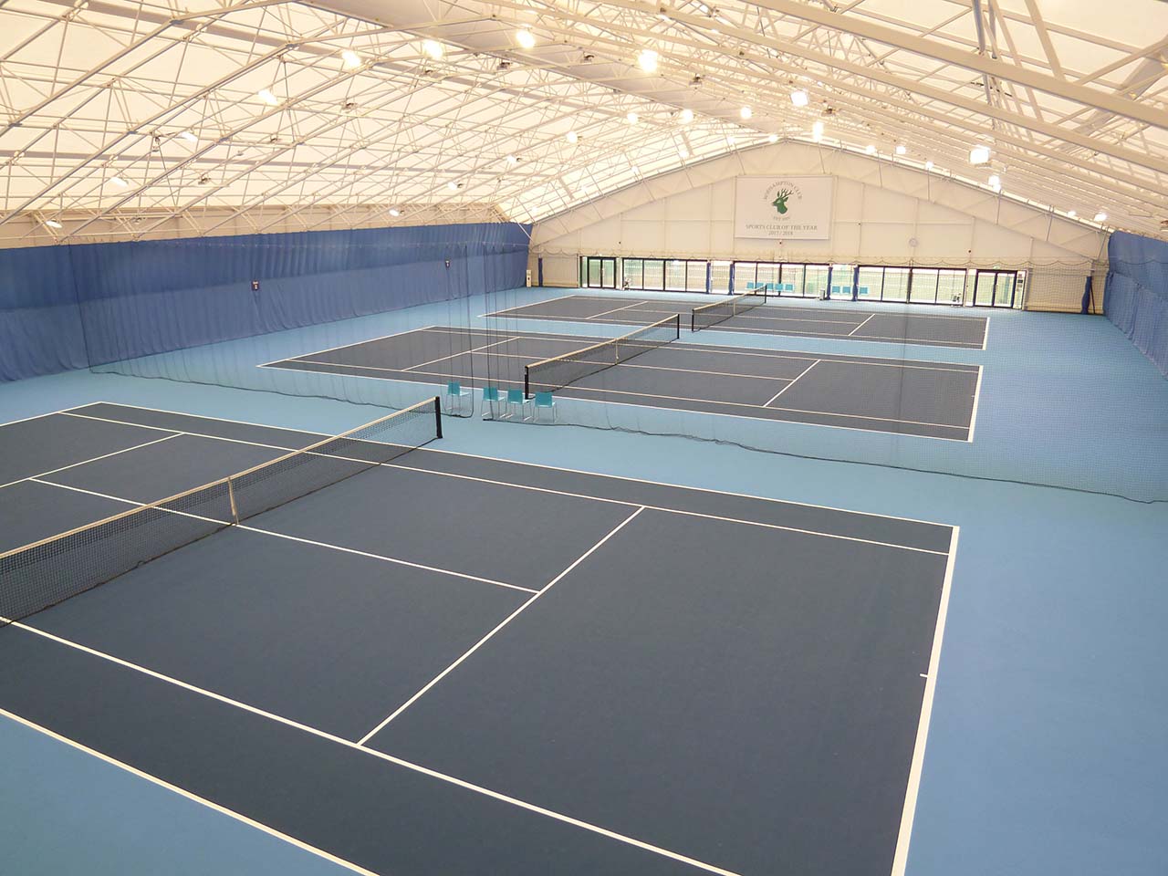 Roehampton Club - Indoor Tennis Centre
